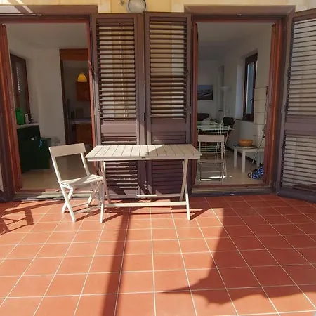 Casa Ciclopi Appartement *